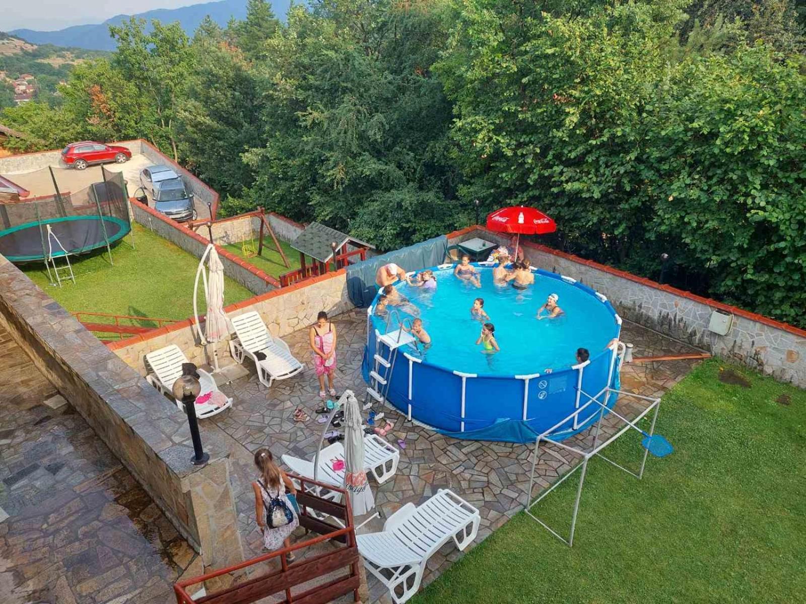 Family Hotel Diana Ljaszkovo Kültér fotó