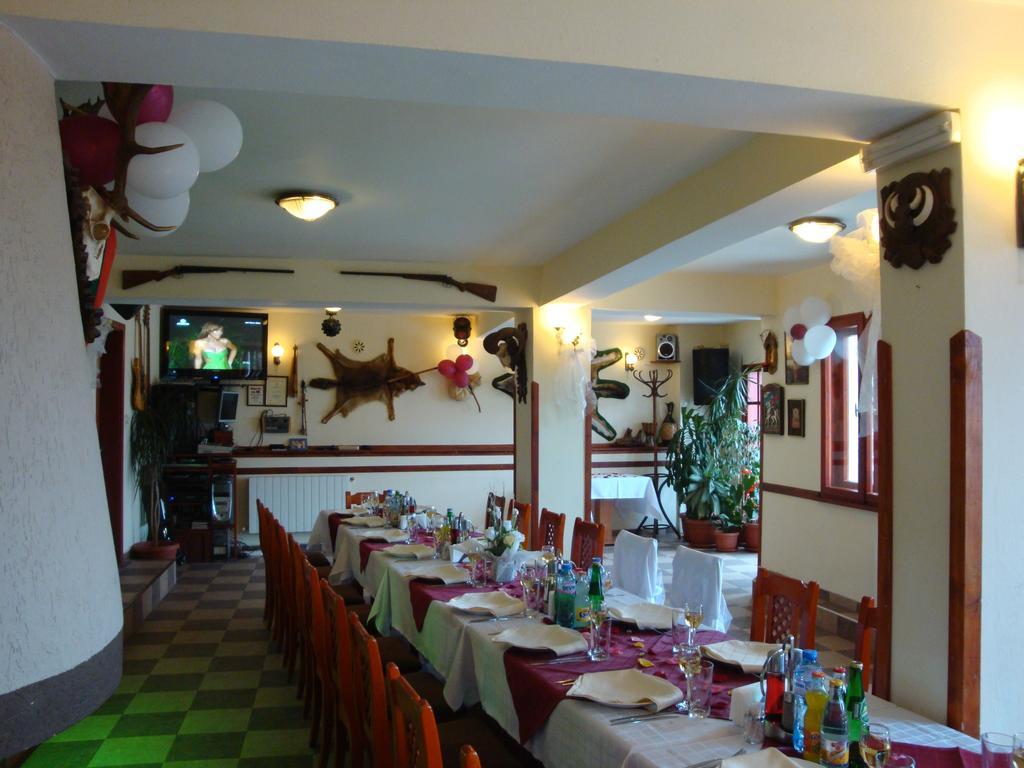 Family Hotel Diana Ljaszkovo Kültér fotó