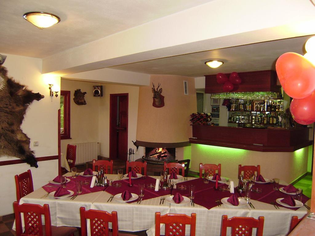 Family Hotel Diana Ljaszkovo Kültér fotó